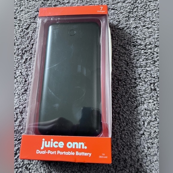 NWT juice onn. Dual-Port Power Delivery Portable Battery, 7x Charge, Bla… - Picture 5 of 8